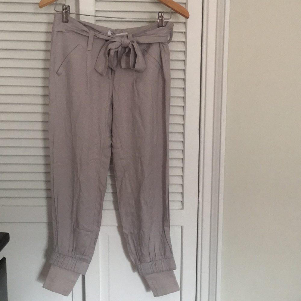BCBG Jogger style pants with belt. NWT